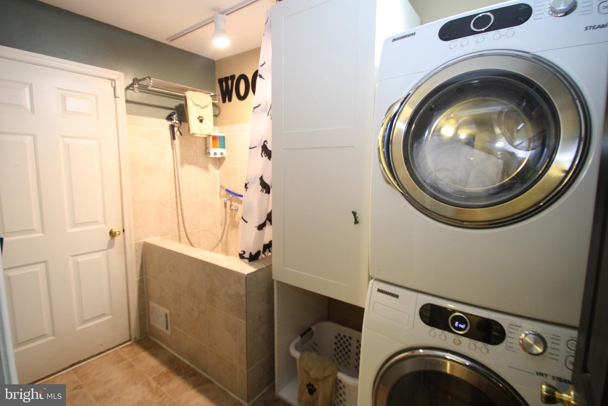 2844 Lee Drive Jamison, PA 18929 - Photo 20 of 33 Laundry