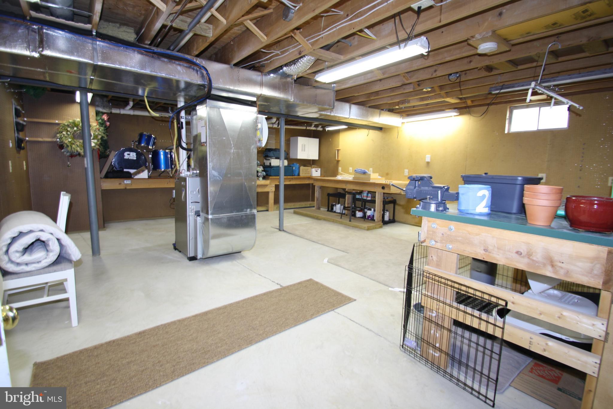 2844 Lee Drive Jamison, PA 18929 - Photo 23 of 33 Storage/Work Area