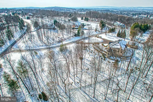 $3,000,000 | 40436 Beacon Hill Drive, Leesburg, VA 20176