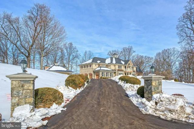 $3,000,000 | 40436 Beacon Hill Drive, Leesburg, VA 20176