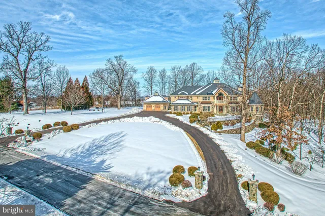 $3,000,000 | 40436 Beacon Hill Drive, Leesburg, VA 20176