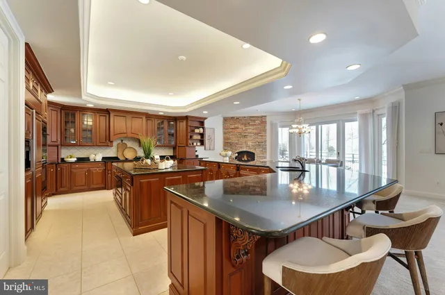 $3,000,000 | 40436 Beacon Hill Drive, Leesburg, VA 20176