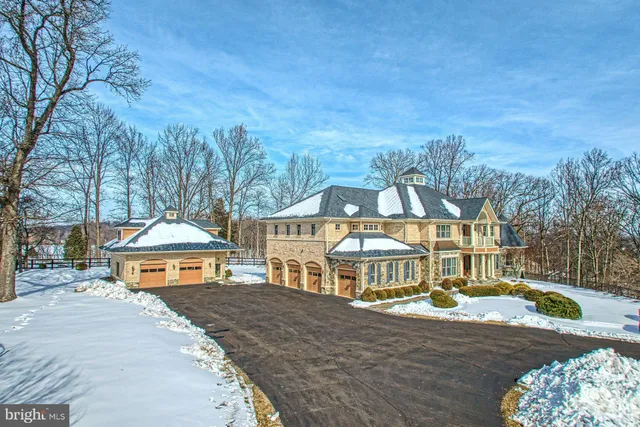 $3,000,000 | 40436 Beacon Hill Drive, Leesburg, VA 20176