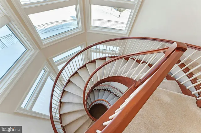 $3,000,000 | 40436 Beacon Hill Drive, Leesburg, VA 20176