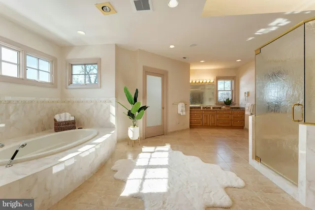 $3,000,000 | 40436 Beacon Hill Drive, Leesburg, VA 20176