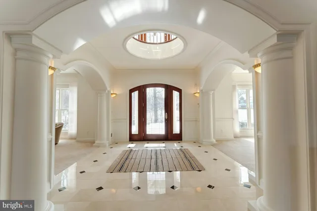 $3,000,000 | 40436 Beacon Hill Drive, Leesburg, VA 20176