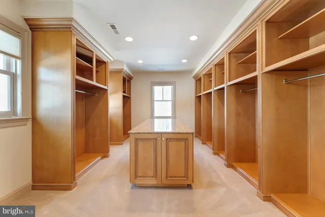 $3,000,000 | 40436 Beacon Hill Drive, Leesburg, VA 20176