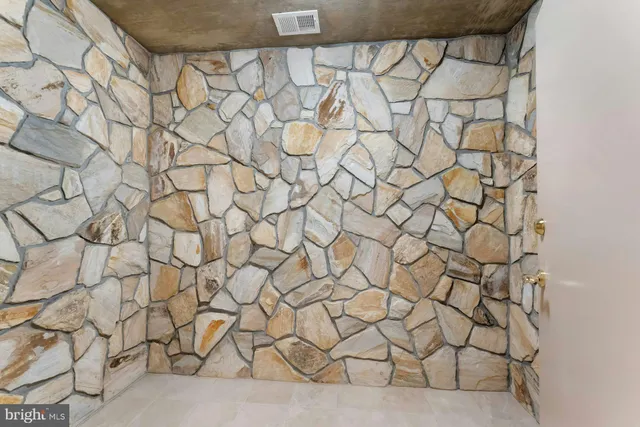 $3,000,000 | 40436 Beacon Hill Drive, Leesburg, VA 20176