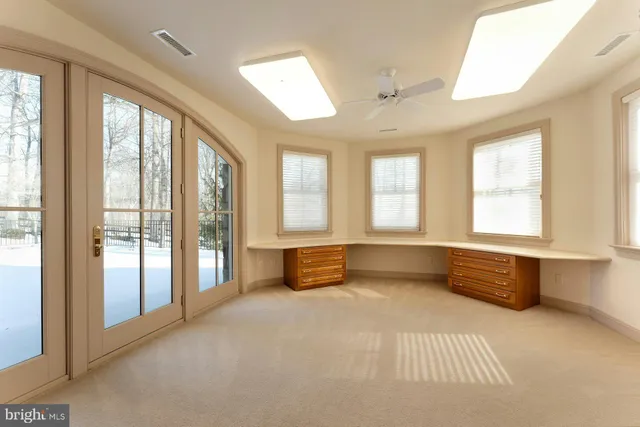 $3,000,000 | 40436 Beacon Hill Drive, Leesburg, VA 20176