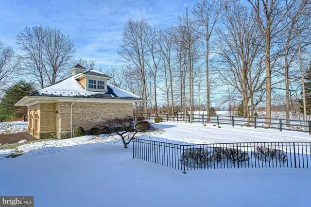 $3,000,000 | 40436 Beacon Hill Drive, Leesburg, VA 20176