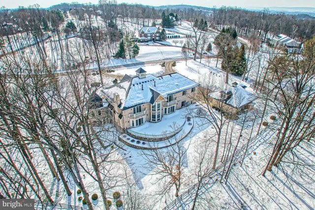 $3,000,000 | 40436 Beacon Hill Drive, Leesburg, VA 20176