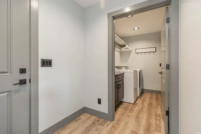 $599,990 | 63397 Mulberry Road, South Bend, IN 46614