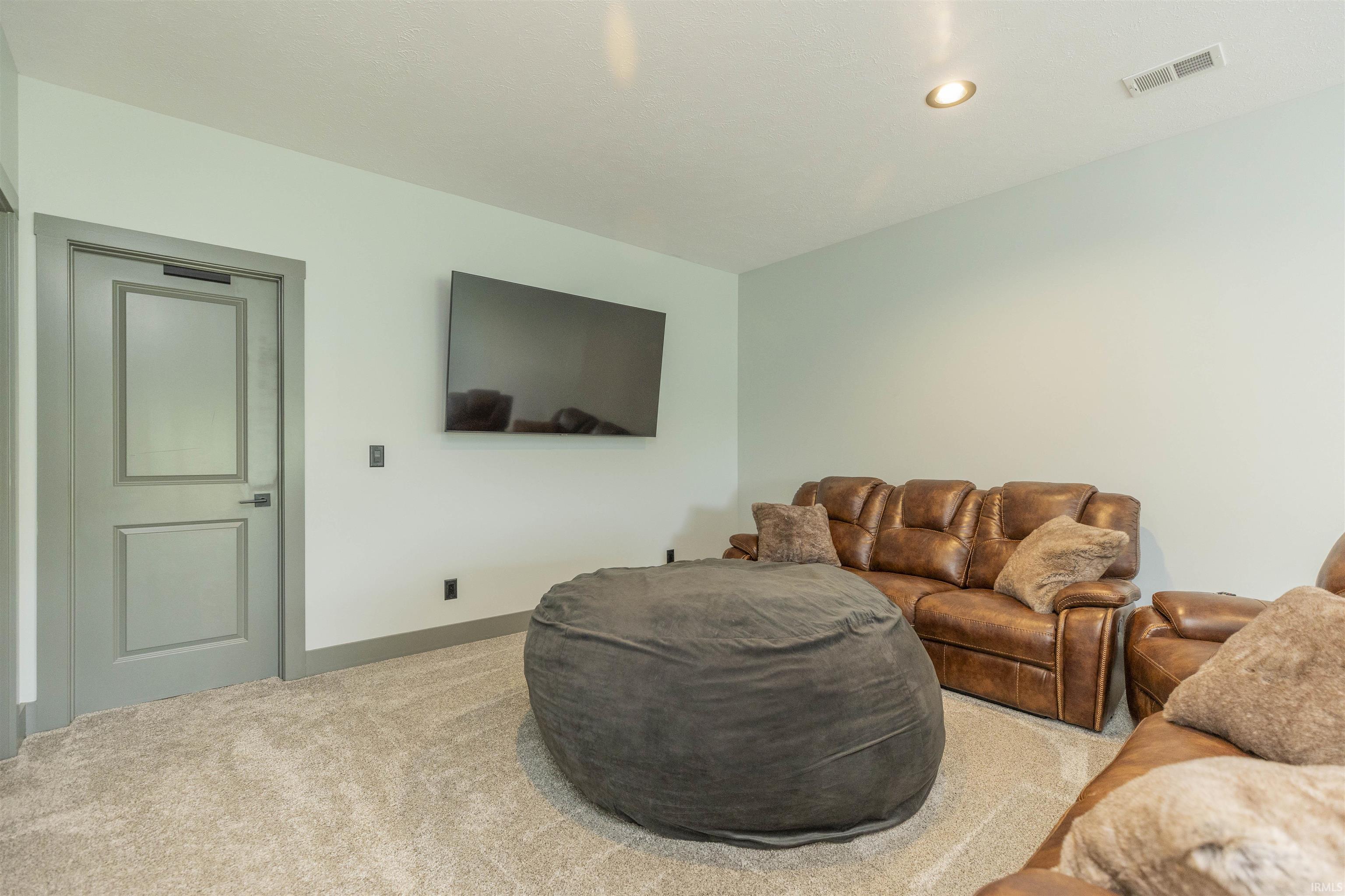 63397 Mulberry Road South Bend, IN 46614 - Photo 27 of 36