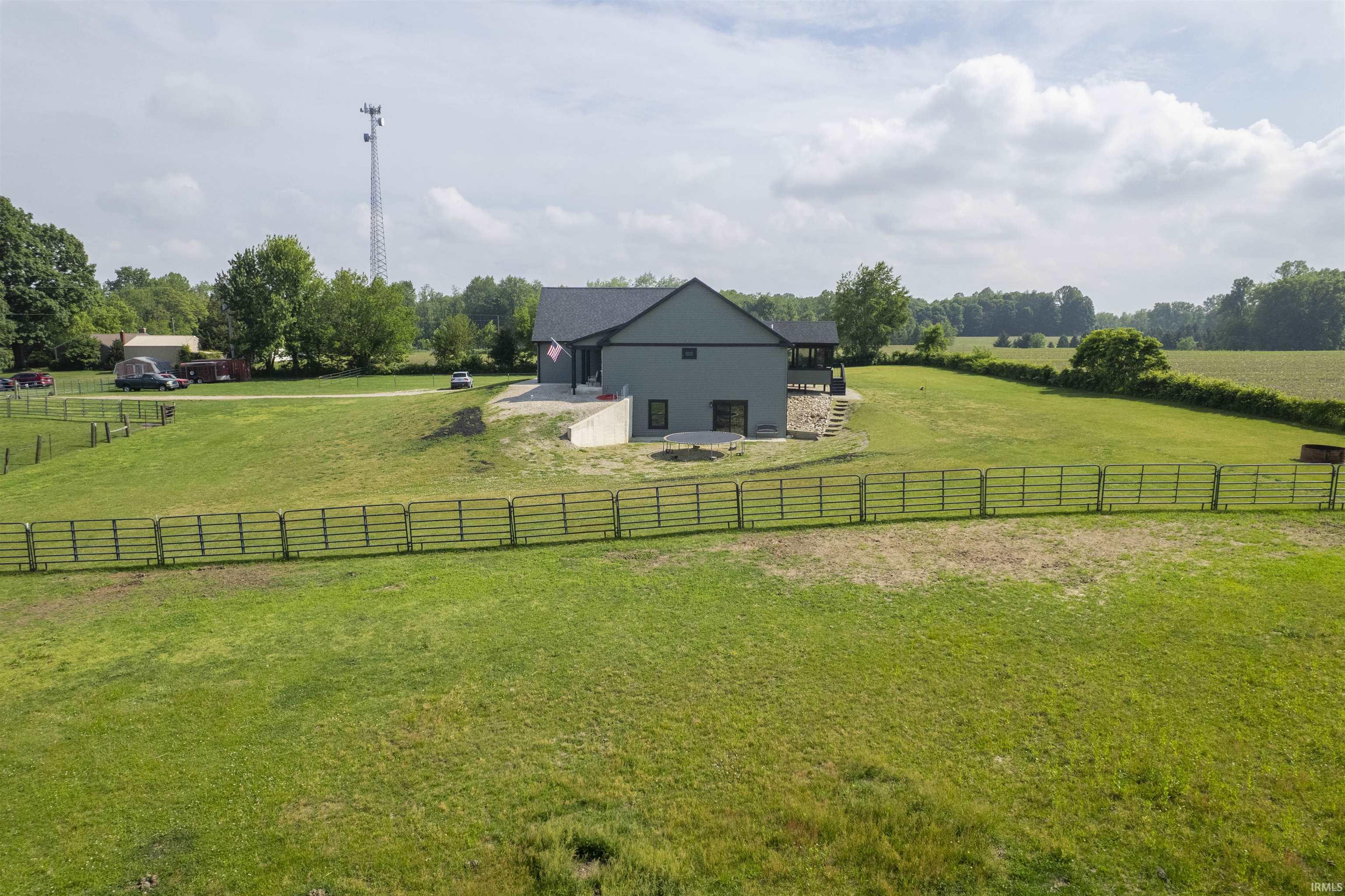 63397 Mulberry Road South Bend, IN 46614 - Photo 32 of 36