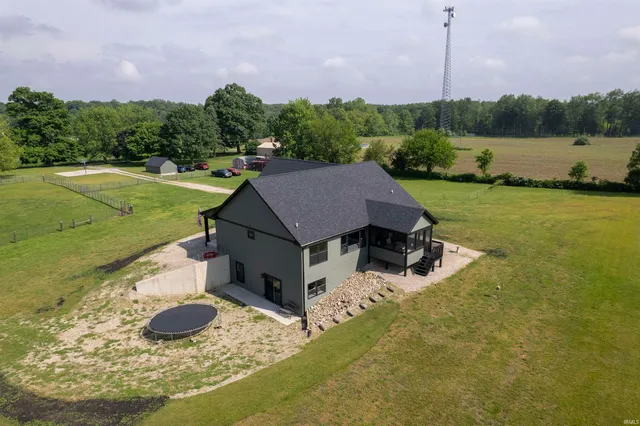 $599,990 | 63397 Mulberry Road, South Bend, IN 46614