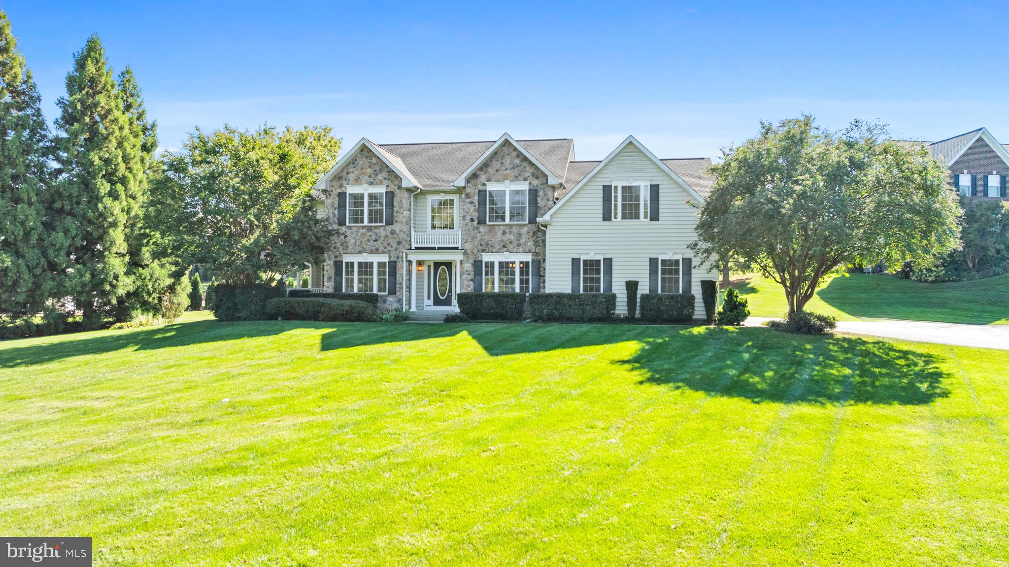 3300 Lancer Court Dunkirk, MD 20754 - Photo 79 of 89 a view of a house with a swimming pool