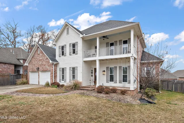 $449,000 | 130 Hawthorne Vale, Ridgeland, MS 39157