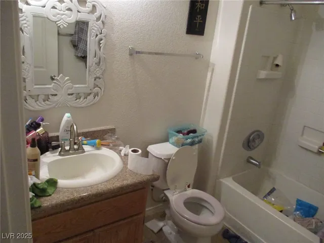 $190,000 | 3318 North Decatur Boulevard, Unit 1044, Las Vegas, NV 89130