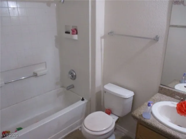 $190,000 | 3318 North Decatur Boulevard, Unit 1044, Las Vegas, NV 89130