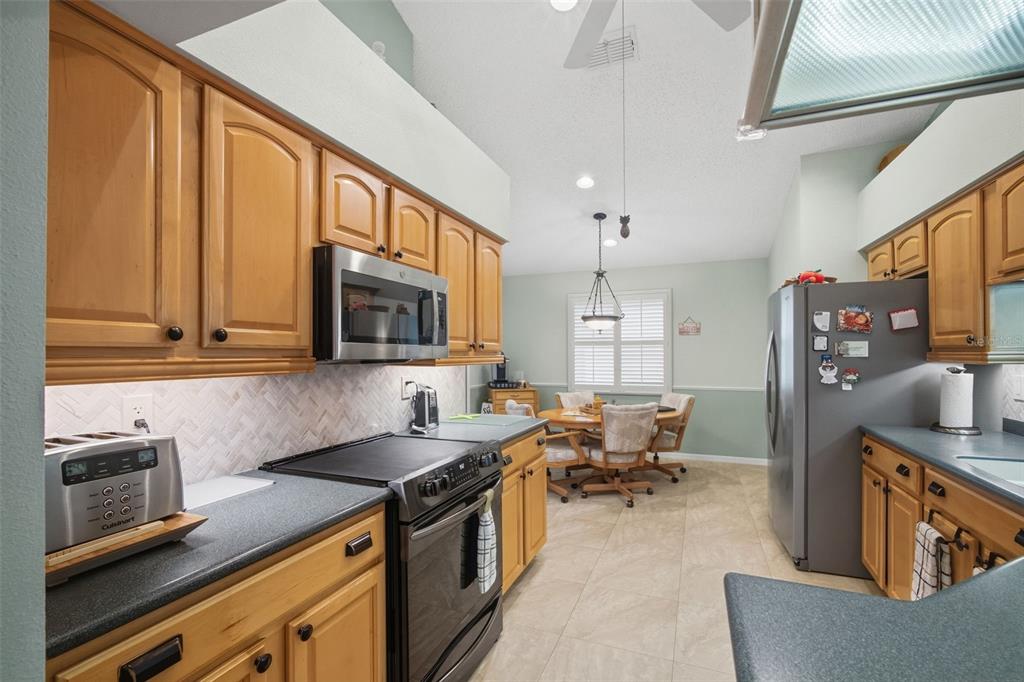 11075 Heathrow Avenue Spring Hill, FL 34609 - Photo 16 of 50