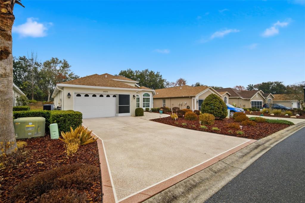 11075 Heathrow Avenue Spring Hill, FL 34609 - Photo 4 of 50