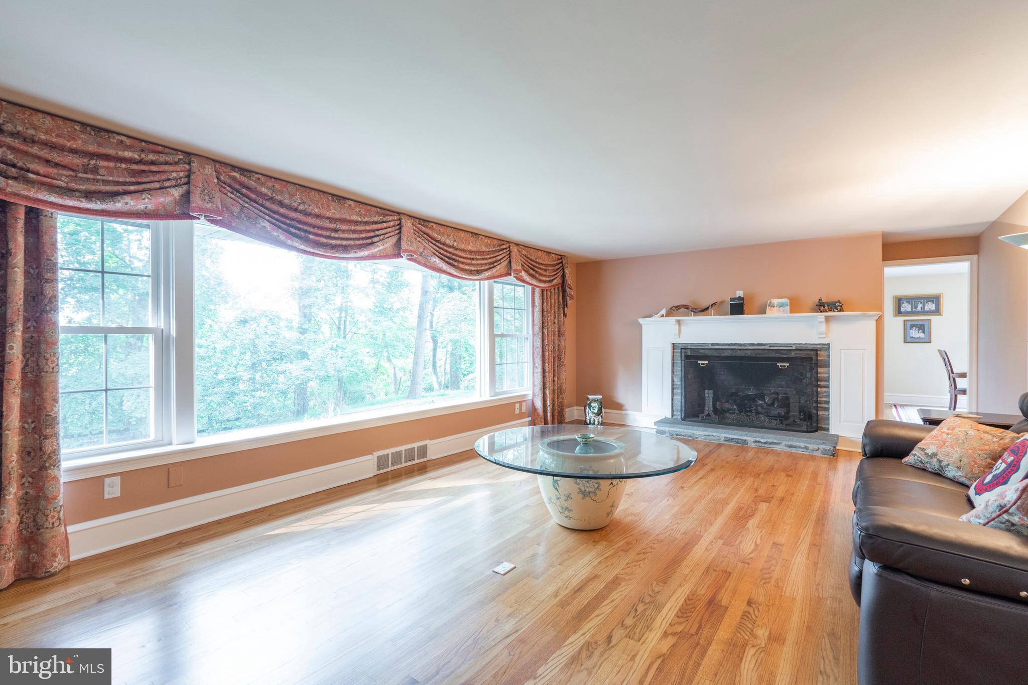 81 Boot Road Newtown Square, PA 19073 - Photo 11 of 64 Full wall of windows inviting nature indoors