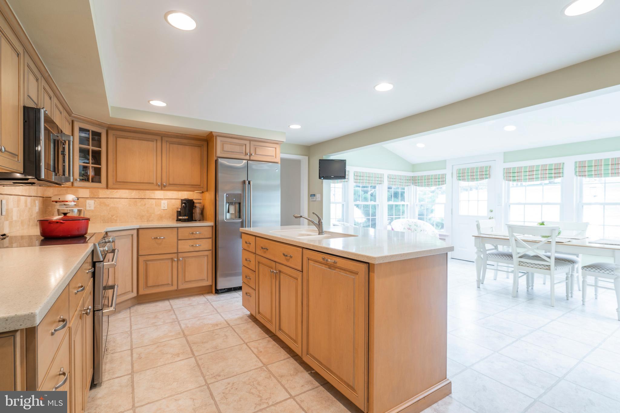 81 Boot Road Newtown Square, PA 19073 - Photo 19 of 64 Corian Counters, Tile Backsplash, SS Appliances.