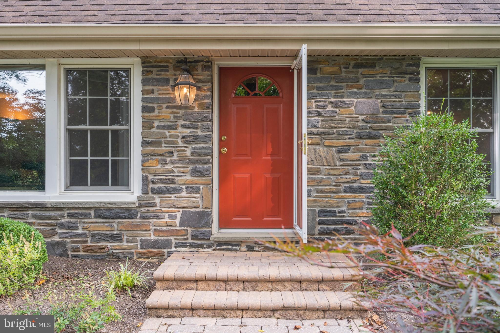 81 Boot Road Newtown Square, PA 19073 - Photo 7 of 64 Welcome!