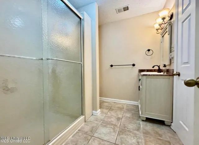 $2,500 | 465 Augusta Drive, Hernando, MS 38632