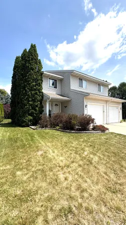 $354,000 | 529 Kings Lynn Road, Stoughton, WI 53589