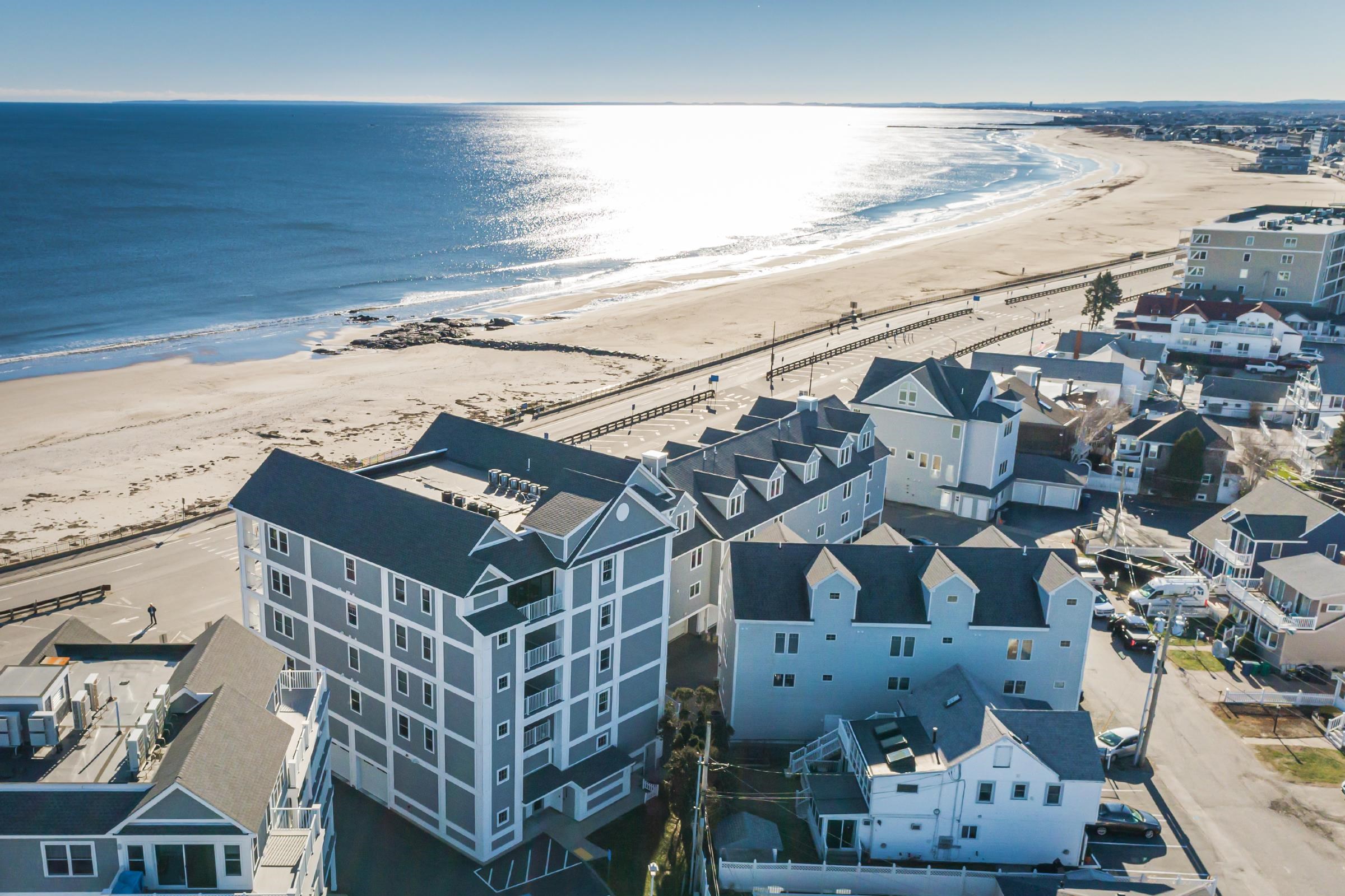 377 Ocean Boulevard, Unit 9 Hampton, NH 03842 - Photo 2 of 39