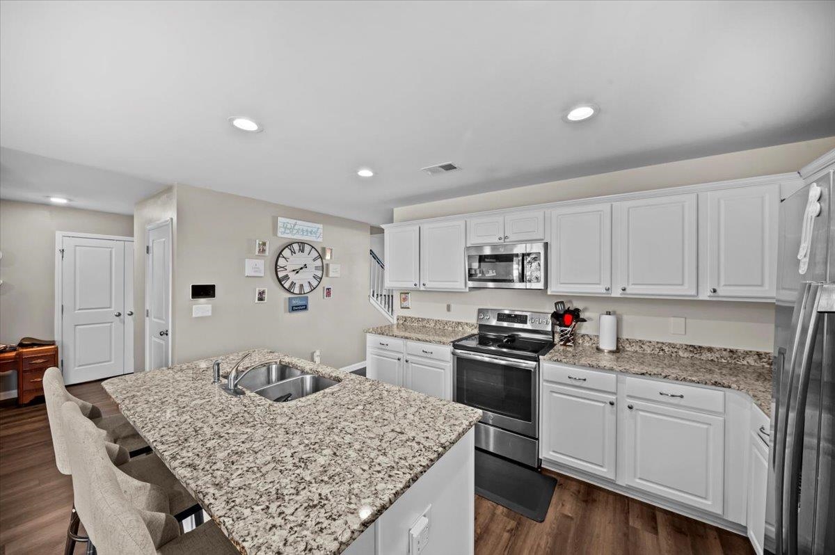 9035 Germaine Court Boiling Springs, SC 29316 - Photo 8 of 28