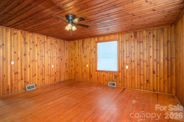 $325,000 | 610 Washington Street, Cramerton, NC 28032