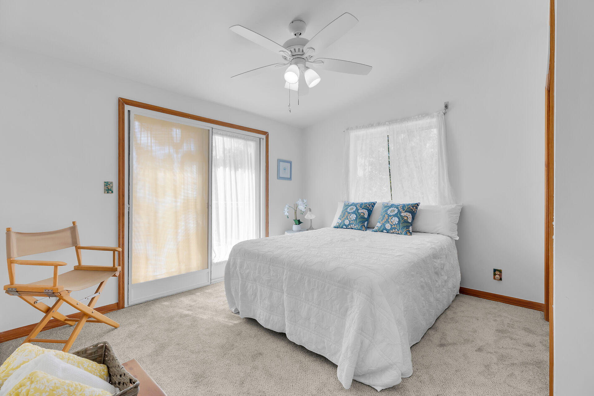 30625 16th Lane Big Pine Key, FL 33043 - Photo 23 of 42 a bedroom with a bed and chair