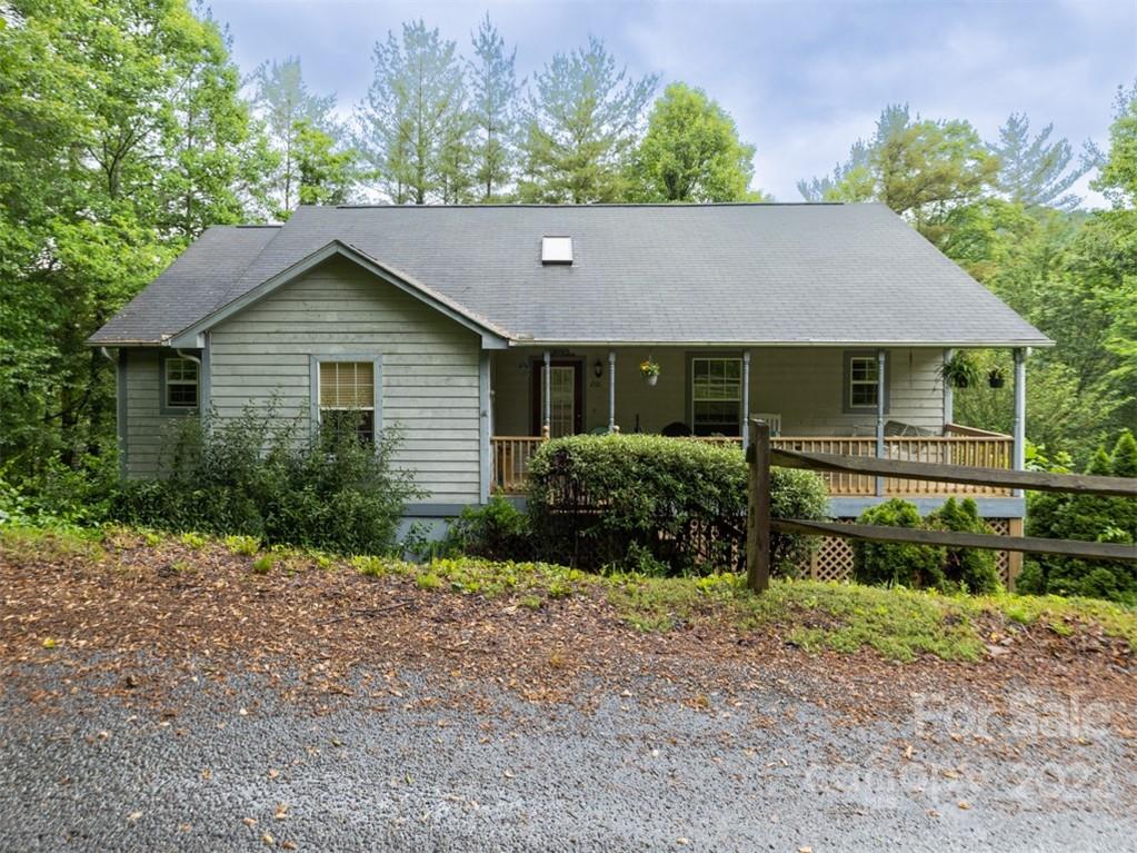 201 Laurel Ridge Road Asheville, NC 28805 - Photo 1 of 33 Gallery Image 1