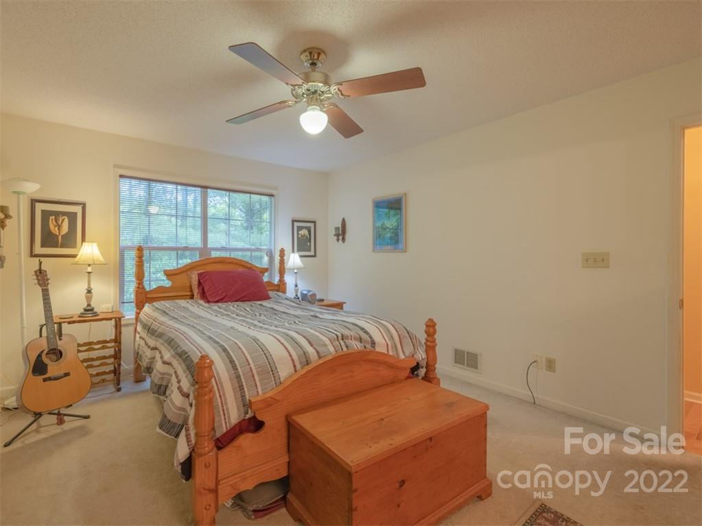 201 Laurel Ridge Road Asheville, NC 28805 - Photo 19 of 33 Gallery Image 19