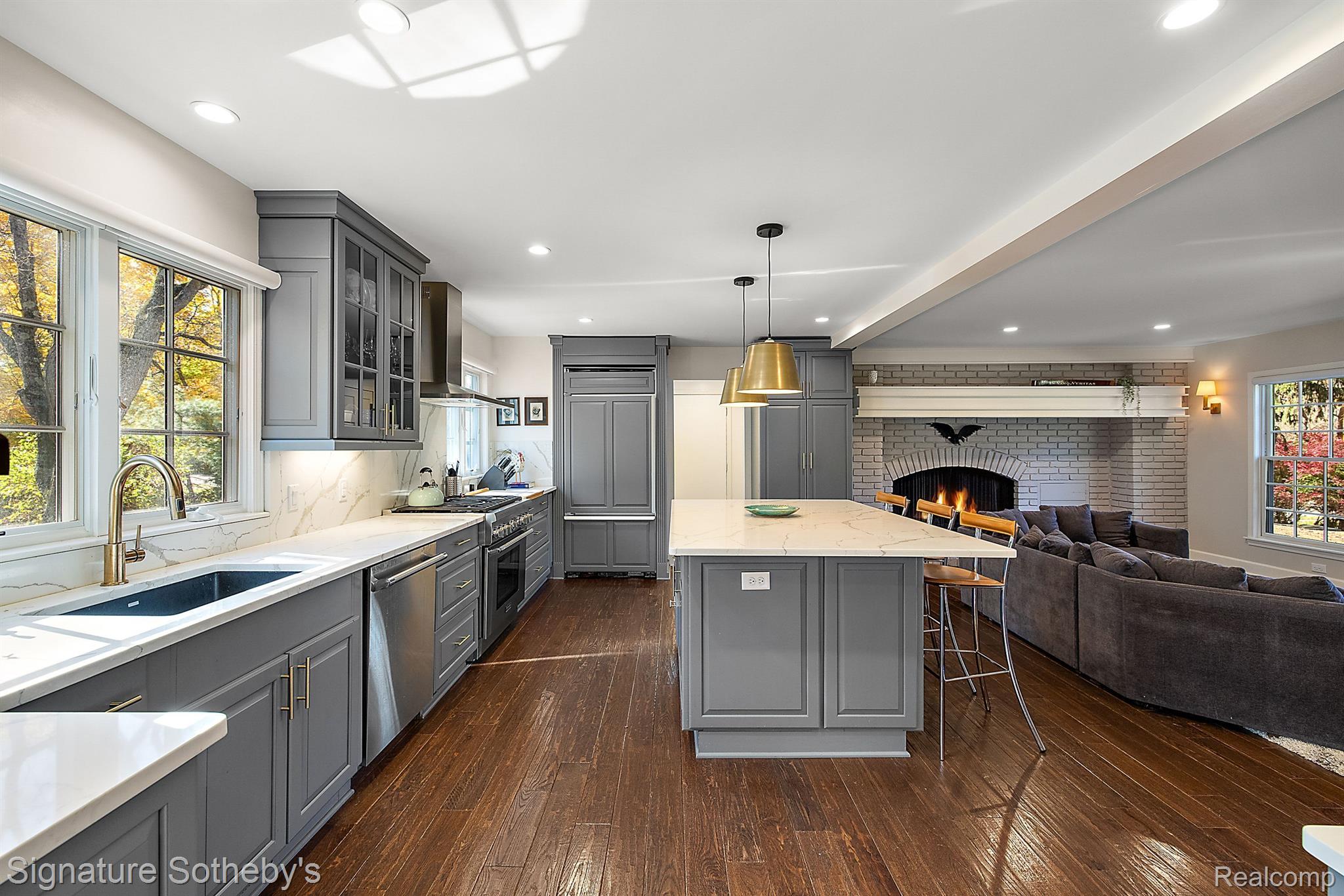 26125 Woodlore Road Franklin, MI 48025 - Photo 10 of 32 Gallery Image 10