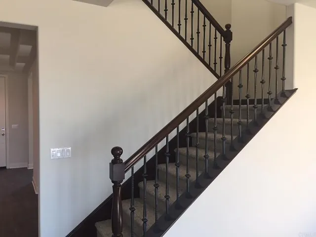 $5,500 | 438 Cota Lane, Vista, CA 92083