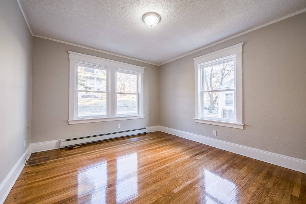 850-852 Chestnut Street Springfield, MA 01107 - Photo 20 of 42 Gallery Image 20