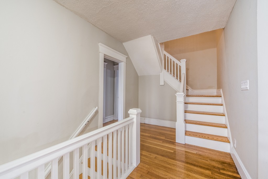 850-852 Chestnut Street Springfield, MA 01107 - Photo 25 of 42 Gallery Image 25
