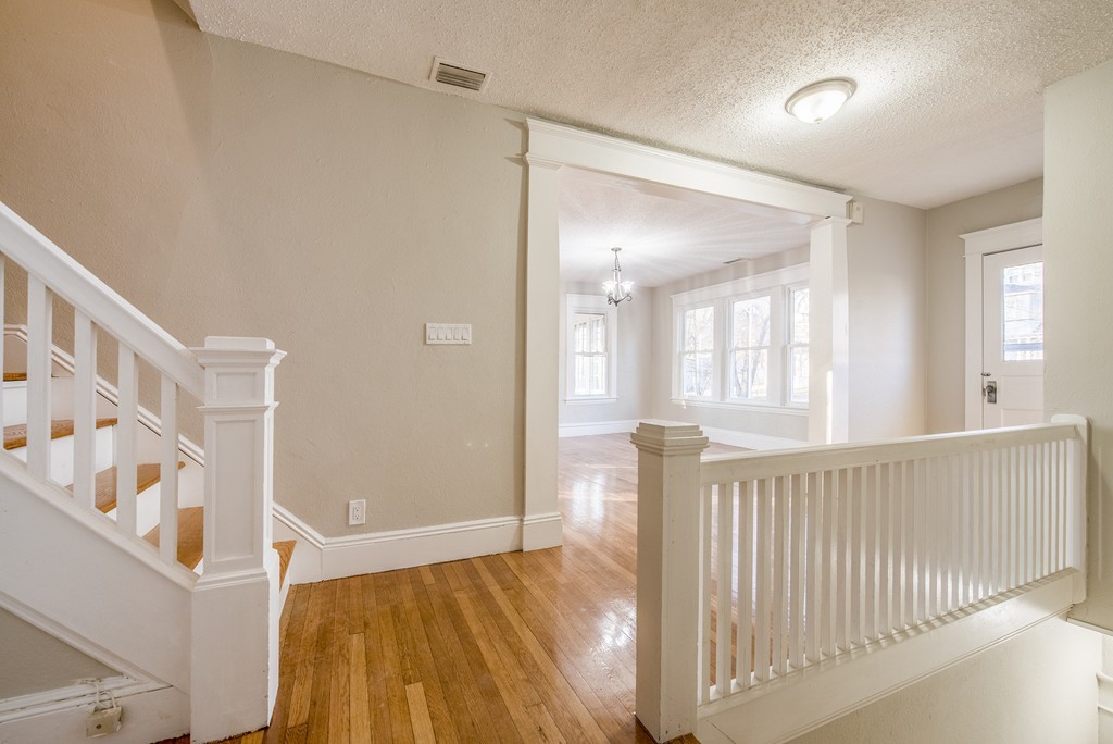 850-852 Chestnut Street Springfield, MA 01107 - Photo 27 of 42 Gallery Image 27