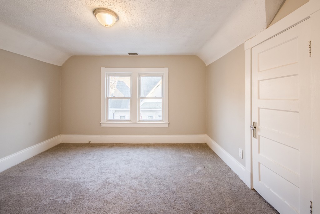 850-852 Chestnut Street Springfield, MA 01107 - Photo 38 of 42 Gallery Image 38