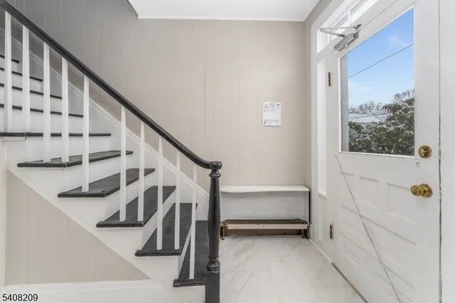 $2,200 | 20 Park Avenue, Unit B, Flemington, NJ 08822