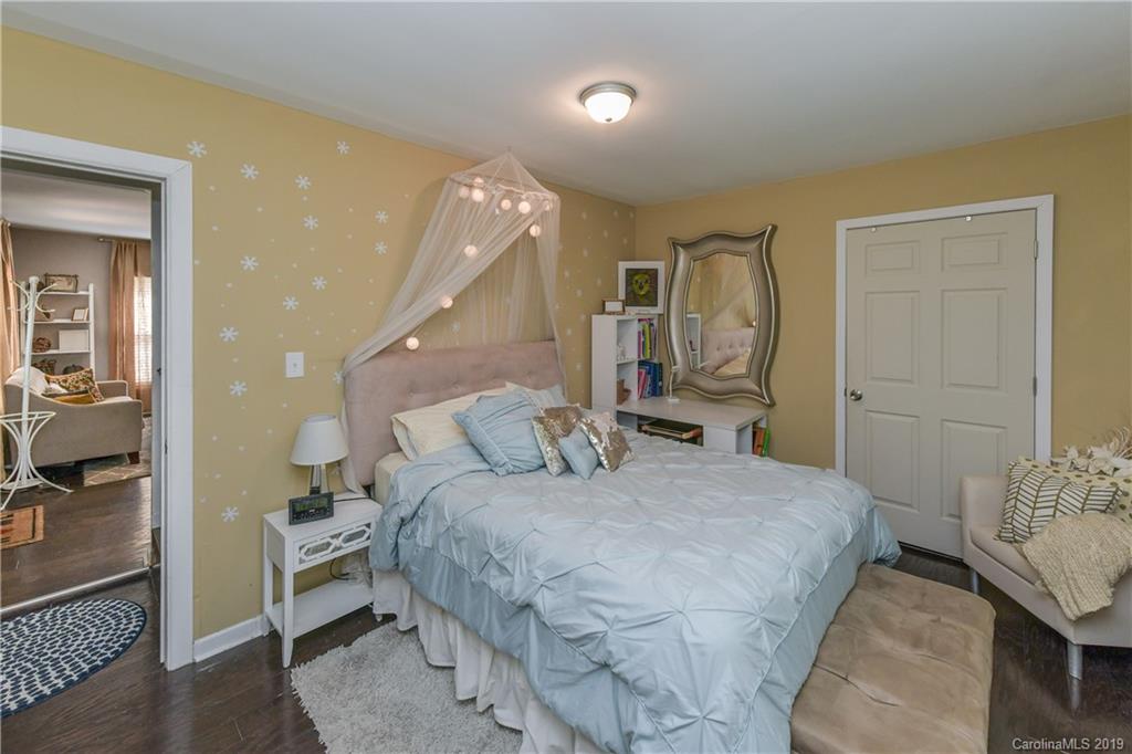 4231 Stallings Road Harrisburg, NC 28075 - Photo 20 of 24 Gallery Image 20