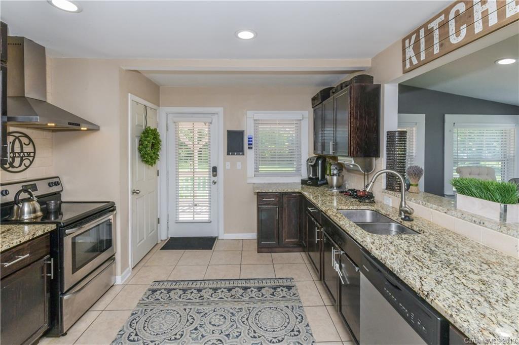 4231 Stallings Road Harrisburg, NC 28075 - Photo 9 of 24 Gallery Image 9