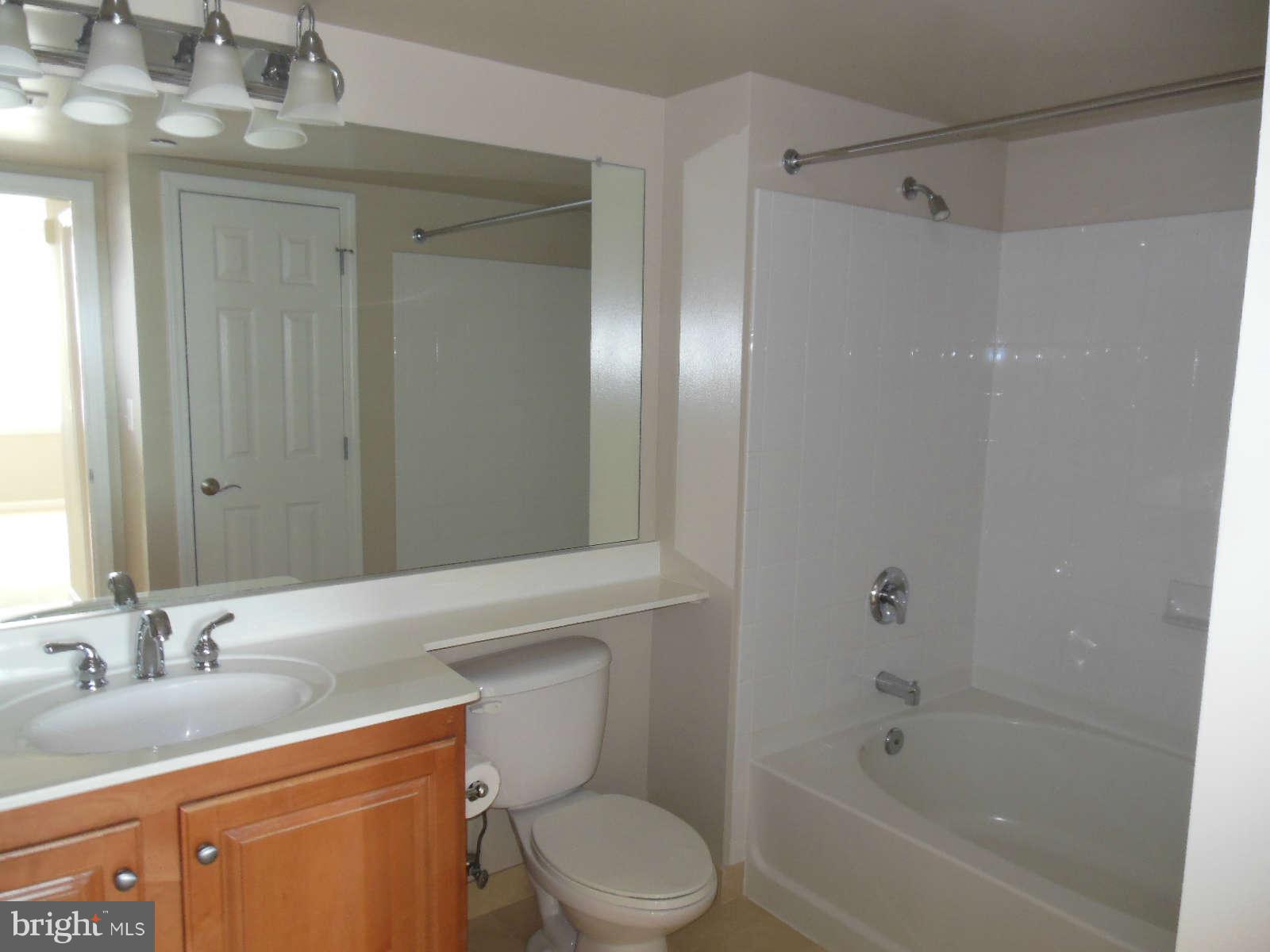 11710 Old Georgetown Road, Unit 1001 Rockville, MD 20852 - Photo 14 of 21 Bedroom (Master)