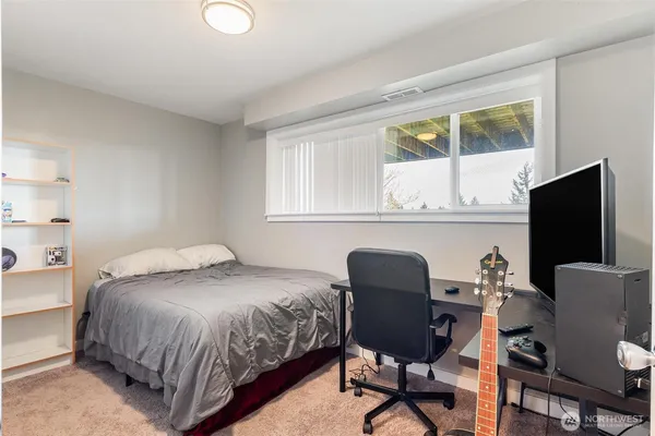 $980,000 | 11401 Southeast 326th Place, Auburn, WA 98092