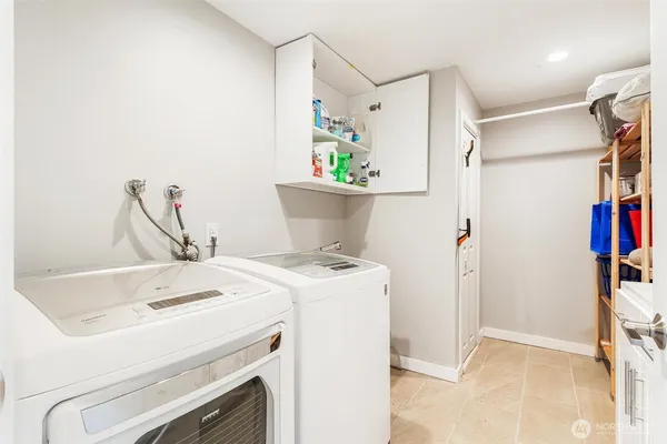 $980,000 | 11401 Southeast 326th Place, Auburn, WA 98092