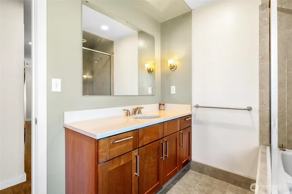 $980,000 | 11401 Southeast 326th Place, Auburn, WA 98092