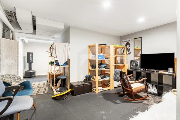 $980,000 | 11401 Southeast 326th Place, Auburn, WA 98092